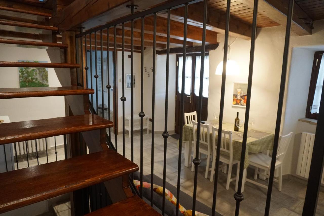 Casa Vacanze Alenka Borgo Grotta Gigante Bagian luar foto